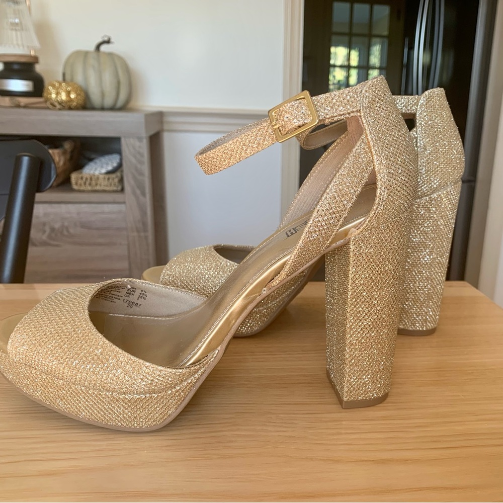 BrashGold Metallic Sparkly Platform Heel